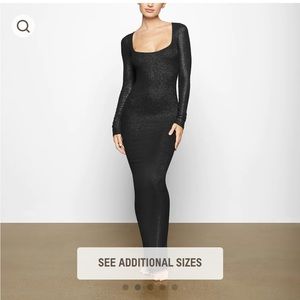 NWT Skims shimmer long sleeve soft lounge dress in onyx size small